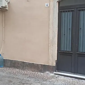 La Casa Del Barone , Catania Italia
