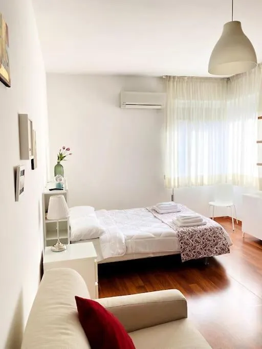 Mhome Apartment - Roma 0*, Рим